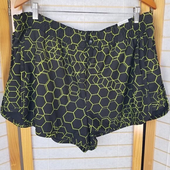 New Women's Sports Illustrated Athletic Shorts Running Beehive Print Size XXL - Picture 1 of 6